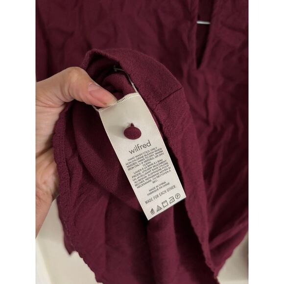 Aritzia Top Women's 2XS Burgundy Wilfred Clarissa Blouse Long Sleeve - Picture 6 of 6